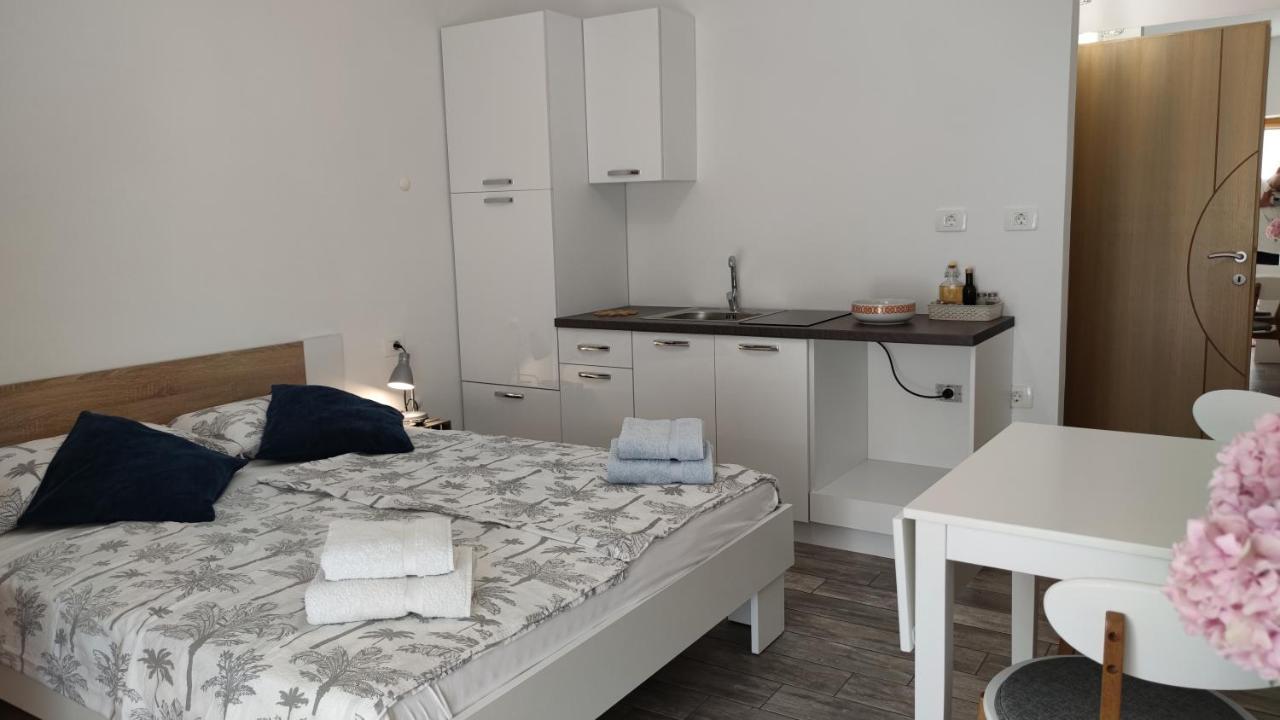 Sea View Olive Retreat Appartement Portorož Buitenkant foto